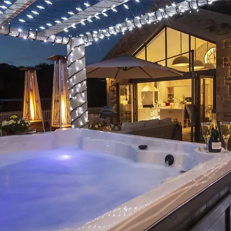 3 Bed In Station G0133