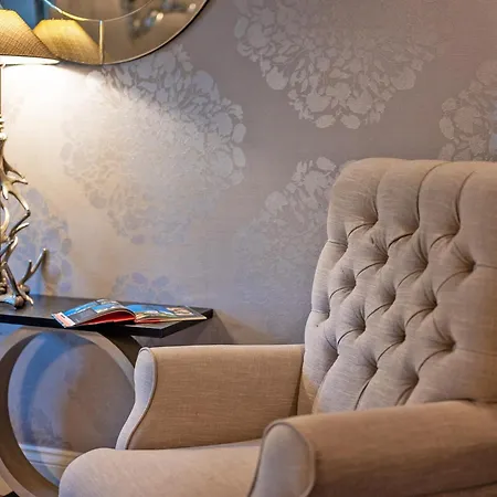 3 Bed In Station G0133 *